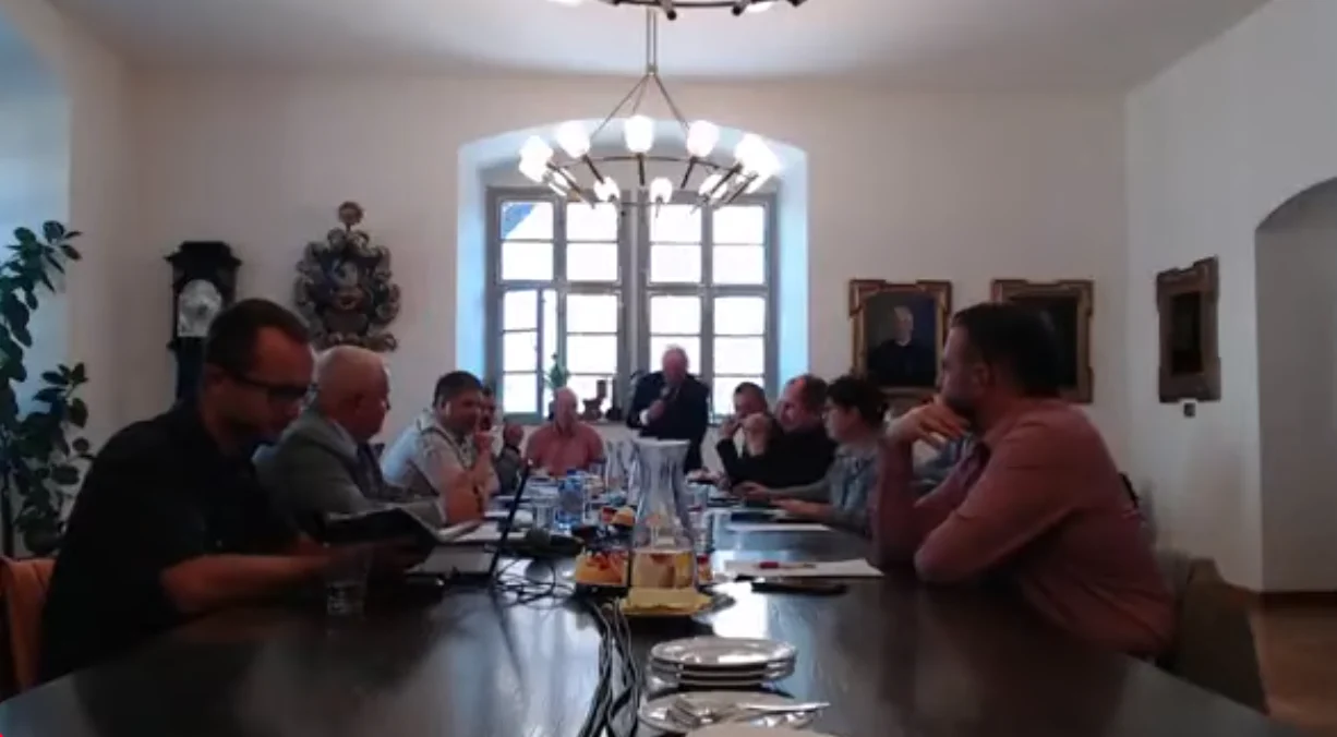 PARKOVÁNÍ ZDARMA: CHYBA, NEBO POPULISMUS?
