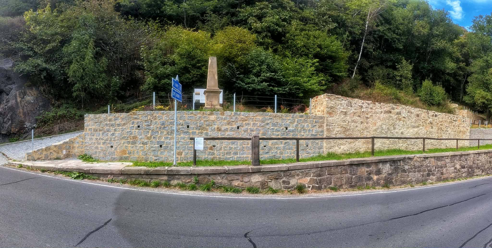 Oprava opěrné zdi u bývalého kostela sv. Jana Křtitele